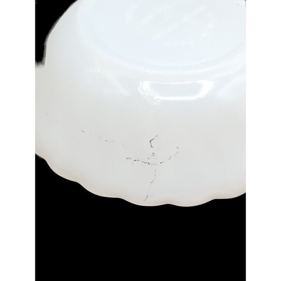 Anchor Hocking Ring Dish 3 White Milk Glass Bowl Scalloped Edges 4.75" Vintage - Picture 7 of 10